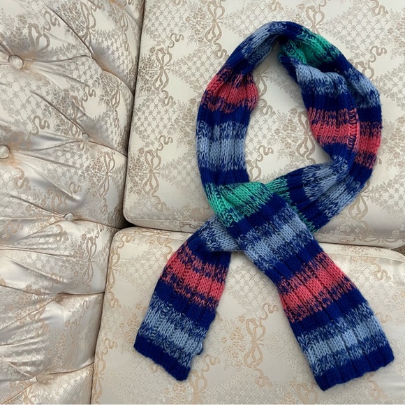 Knit Scarf & Hat Set - Picture 2 of 8